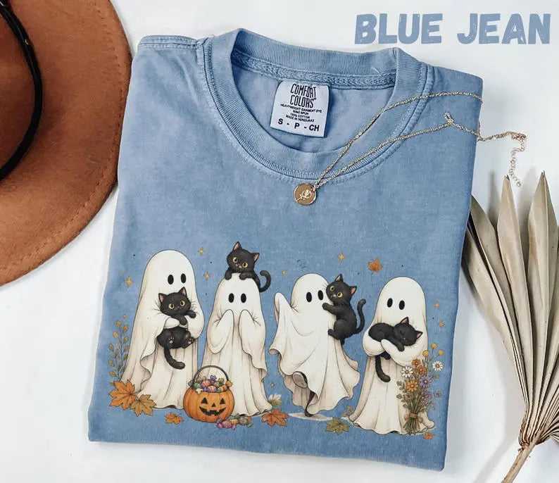 Comfort Colors Women's Ghost Cat Halloween T-Shirt - Cozy Spooky Season Graphic Tee