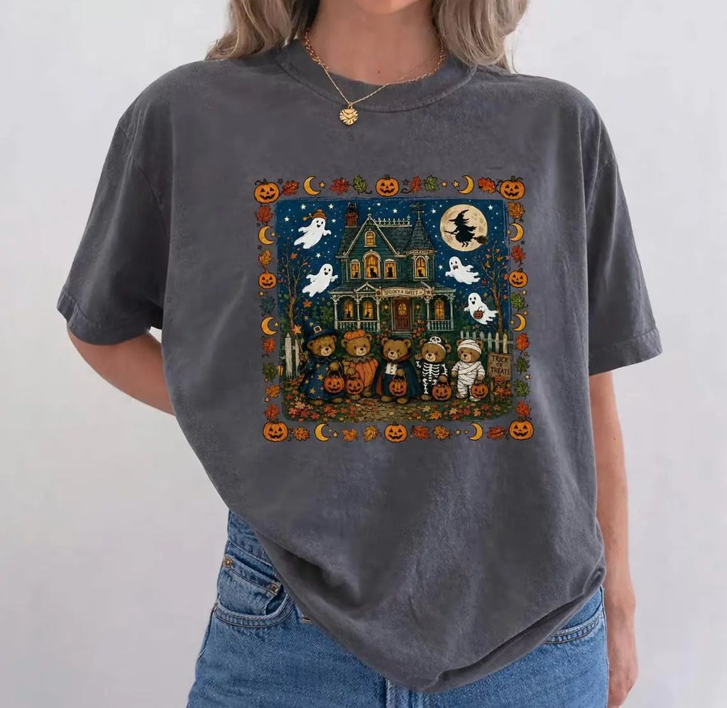 Comfort Colors 90s Bears Halloween Graphic Tee
