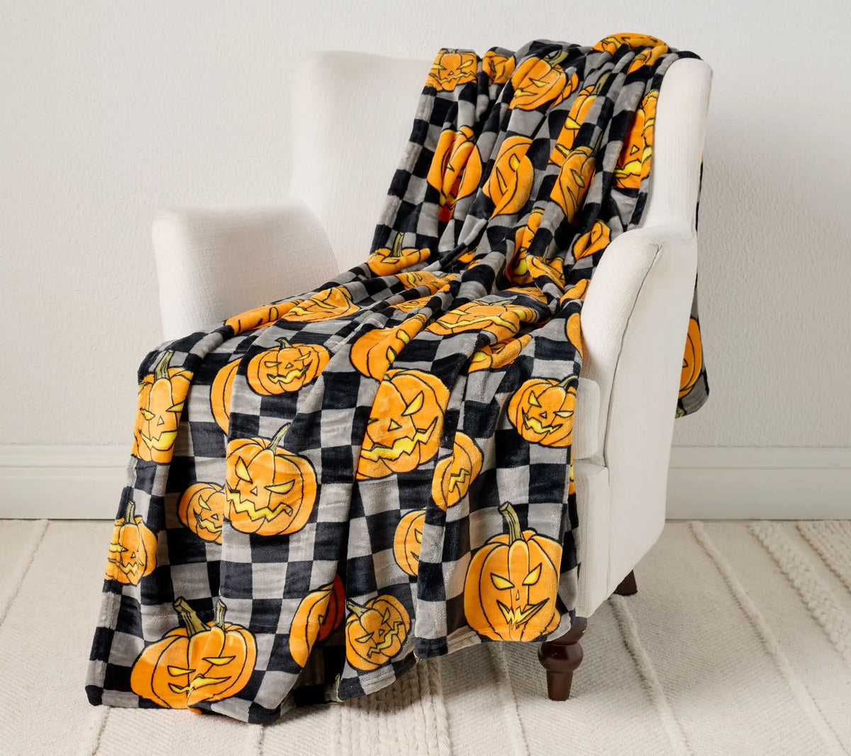Home Reflections Oversized 60x80 Halloween Plush Throw - View 5