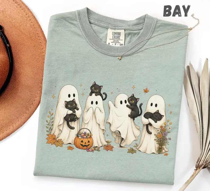 Comfort Colors Women's Ghost Cat Halloween T-Shirt - Cozy Spooky Season Graphic Tee
