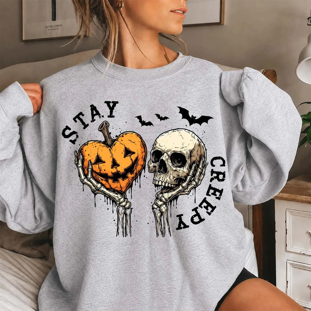 Women’s Halloween Skull & Pumpkin Heart Sweatshirt Crewneck