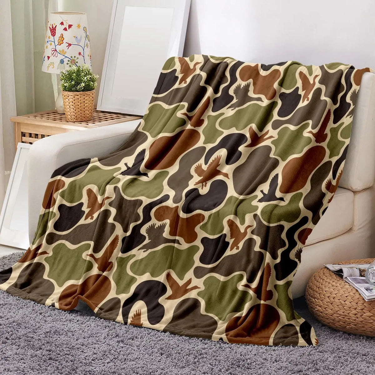 Camouflage Pattern Flannel Blanket, 1 Count Soft Comfortable Warm Napping Throw Blanket, Cool Bedroom Bedding Blankets for Home Office Travel Camping - View 2