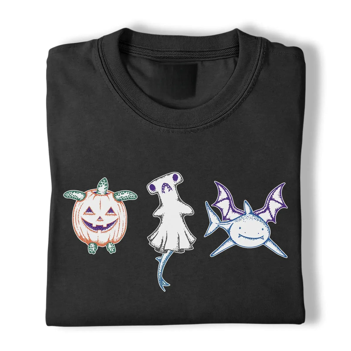 Cute Halloween Sea Animals T-Shirt Pumpkin Turtle Ghost Shark Bat Wings Graphic Tee for Spooky Ocean Animal Lovers Unisex Gift