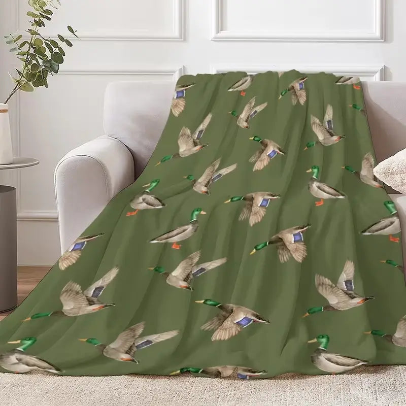 Vintage Mallard Duck Camo Flannel Throw Blanket - Retro Look Animal Graphic Throw Blankets, Cozy Warm Wrinkle Resistant Decor, for Camping & Hunting Cabin Cozy Setup, Vintage Home Decor#OutdoorVibeDecor - View 8