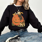 ChicCotton Vintage 90s Halloween Cat Crewneck Sweatshirt, Retro Cute Cats and Jack-o’-Lantern Graphic, Fall Spooky Season Pullover