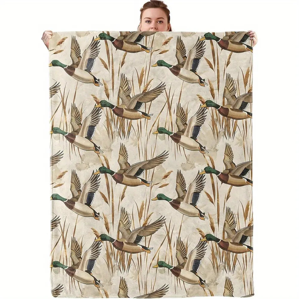 Vintage Mallard Duck Camo Flannel Throw Blanket - Retro Look Animal Graphic Throw Blankets, Cozy Warm Wrinkle Resistant Decor, for Camping & Hunting Cabin Cozy Setup, Vintage Home Decor#OutdoorVibeDecor - View 1